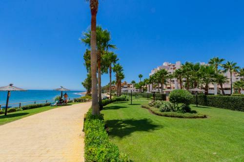 Apartamento Frontline Luxe Apt In Bahia de La Plata Rdr214