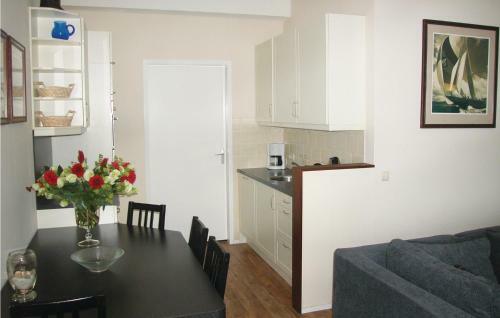Holiday Home Bunschoten IV