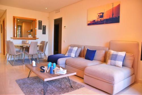 Excellent Holiday Apartment With Pool View