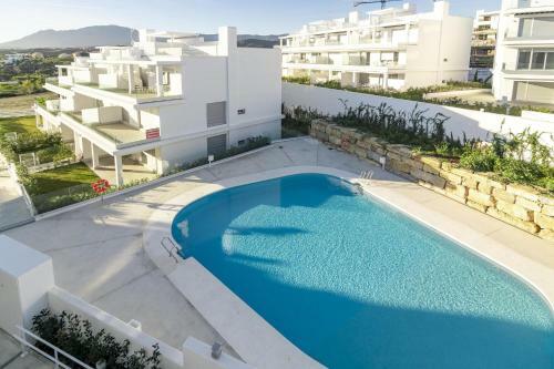 Lem- New 2 Bedroom Apartment In Le Mirage