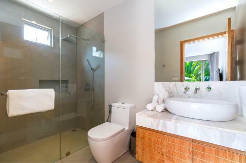 Sunny 3br Villa With Private Pool At Bangtao Beach