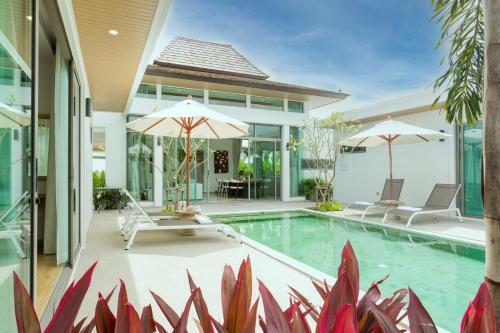 Ananas Villa Shambala Grand Cherng Talay