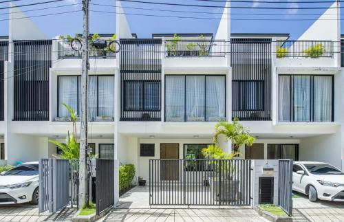 3 Bdr Laguna Park Phuket Holiday Home, Nr. 34