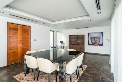 Diamond Villas By Lofty