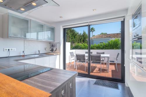 Casa Luna Beach