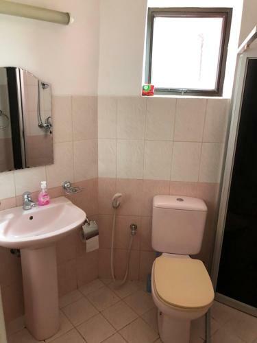 3 Room 10th Floor Apartment - Colombo City