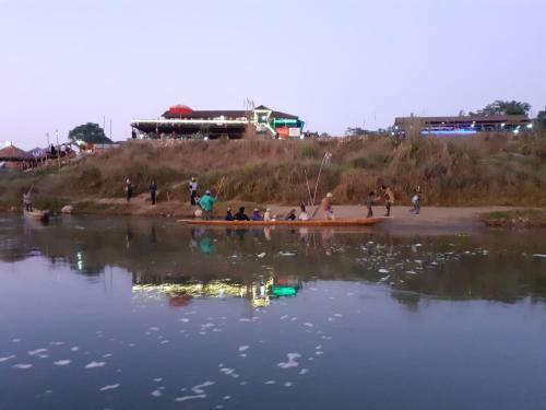 Hotel Tiger Tops Sauraha