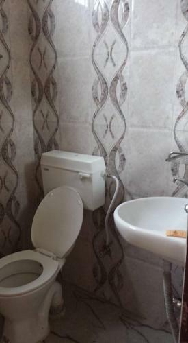 Hostal Nikunj Safari Guest House