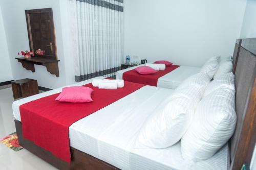 Hotel Sadee's Place