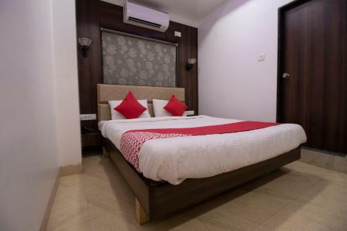 Oyo Flagship 43003 Hotel Sai Plaza