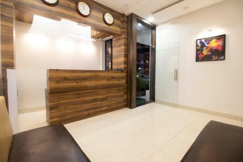 Oyo Flagship 43003 Hotel Sai Plaza