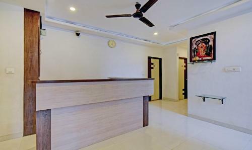 Hotel Treebo Trip Platinum Inn Jalna Road