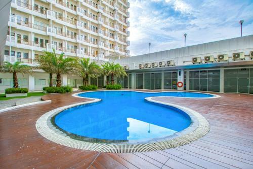 Skyland Sentul Tower Apartment