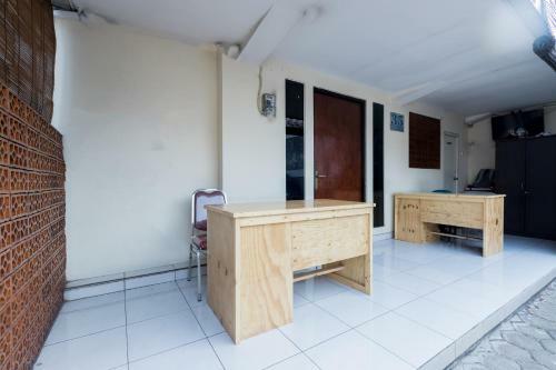 Hotel Oyo 1516 Cemara Gading Syariah