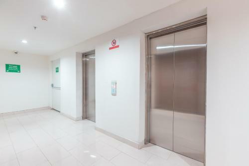 Hotel Oyo 1948 Apartement Sentul Tower
