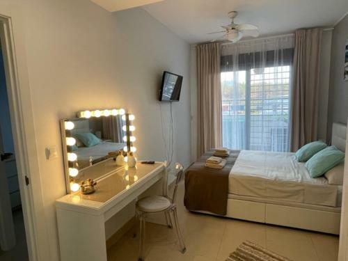 Apartamento Feliz Casa El Pinar Garrucha