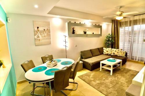 Apartamento Feliz Casa El Pinar Garrucha