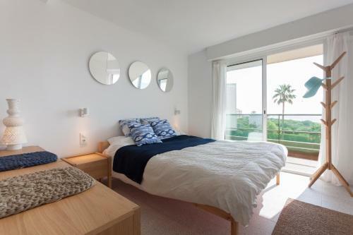 Gava Mar- Castelldefels Beachfront Apartment- Direct Access To The Beach