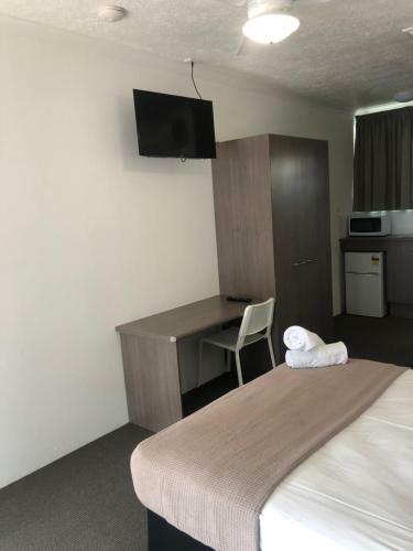 Motel Q Express
