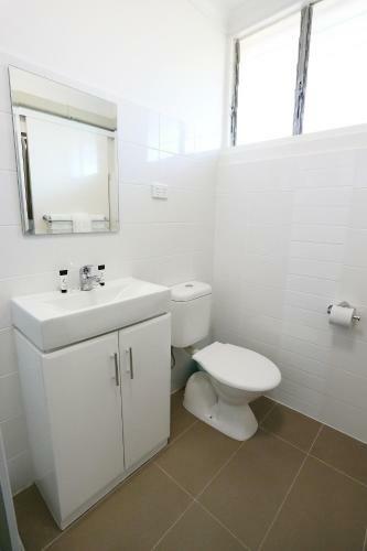 Motel Q Express
