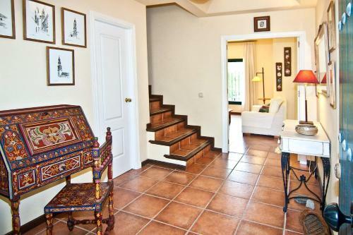 Villa Maria Your Luxury Retreat With A Quiet Pool