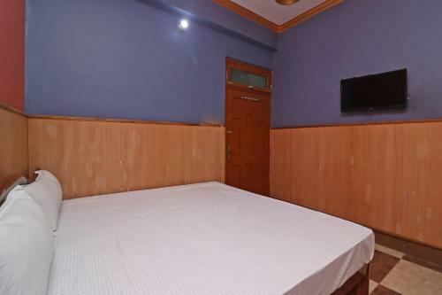 Hotel Vaccinated Staff - Spot On 38000 Vaidehi Bhawan