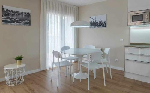 �tico La Escala Apartamento En Primera L�nea de Mar