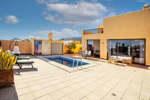 Impresionante Villa Las Flores