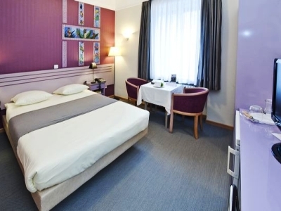 Hotel City