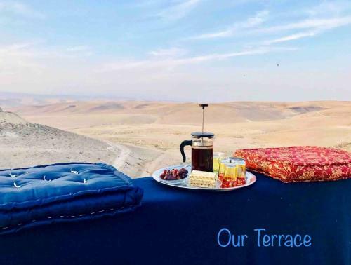 Desert View Experience - Private Villa On The View With A Bedouin Tent