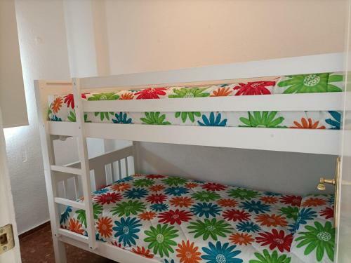 Apartamento Beachfront With Sea Views And Pool