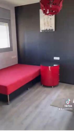 Lovely 2 Bedroom Apartment In Ashdod With Sea View