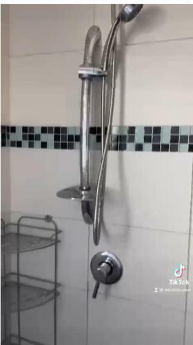 Lovely 2 Bedroom Apartment In Ashdod With Sea View
