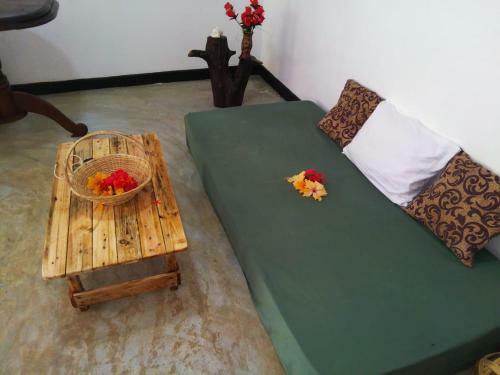 Bed & Breakfast Bamboo Home Stay Hiriketiya