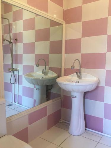 Bed & Breakfast Hostel Gulsara