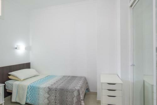 Apartamento Las Palmeras Sunny One Bedroom
