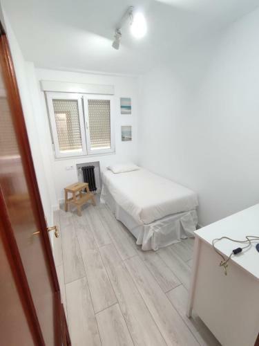 108a Apartamento de 3 Habitaciones Con Terraza