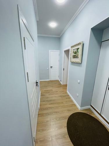 Amir Temur Apartment In Center After Renovation