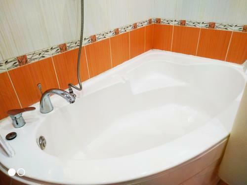 Hostal Happy House Hotel