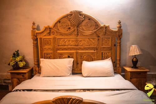 Rose Palace Hotel Fizaghat