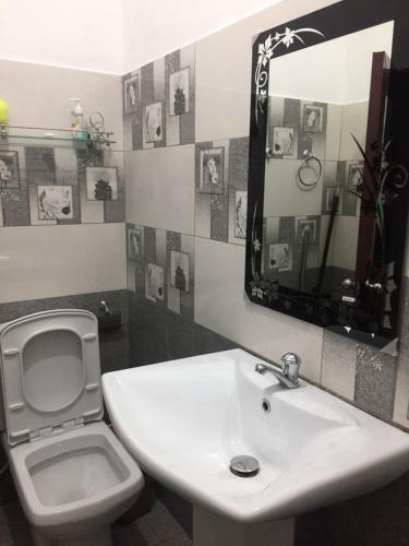 Hostal New Toropi Homestay