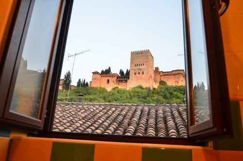 Apartamento Paseo de Los Tristes