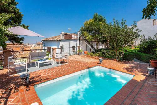 Genteel Home Carmen Del Cipr�s