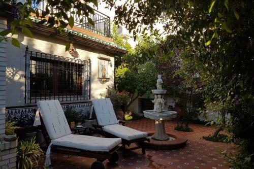Casa Con Jard�n Granada, F�cil Aparcamiento Calle