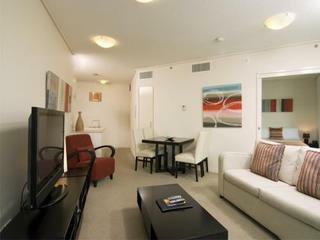 Aparthotel Evolution Apartments