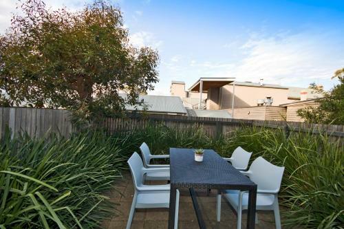 Aparthotel Lorne Bay View