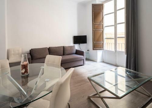 Apartamentos �ptima Palacete de La Alhambra Parking