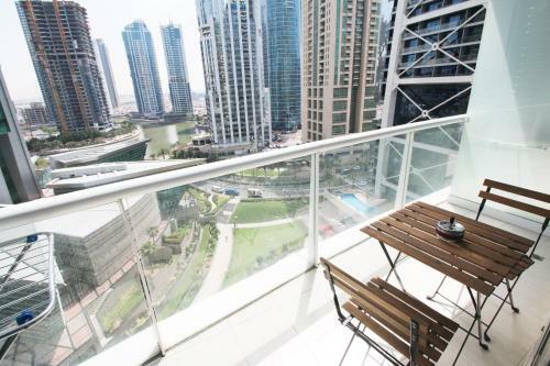 Apartamento R&h - Studio, Jlt, Cozy, Vibrant Community, Metro
