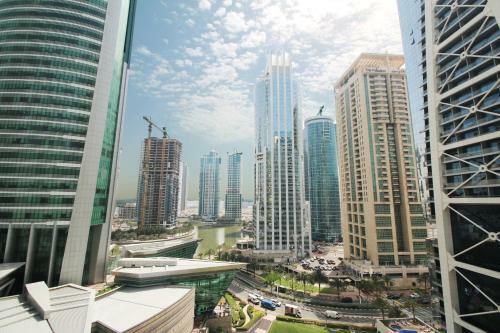 Apartamento R&h - Studio, Jlt, Cozy, Vibrant Community, Metro