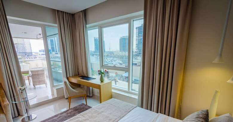 Apartamento Al Ashrafia Holiday Homes- Waterfront Downtown